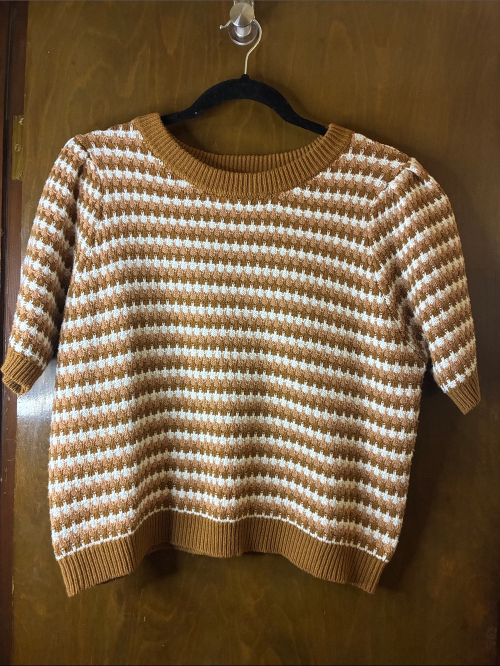 Chunky Striped Short-Sleeve Sweater - Camel & White